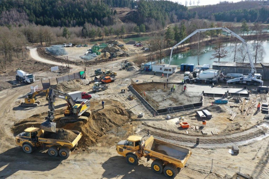 Betonage der Fundamente für das neue Kieswerk (Copyright Rohrdorfer)