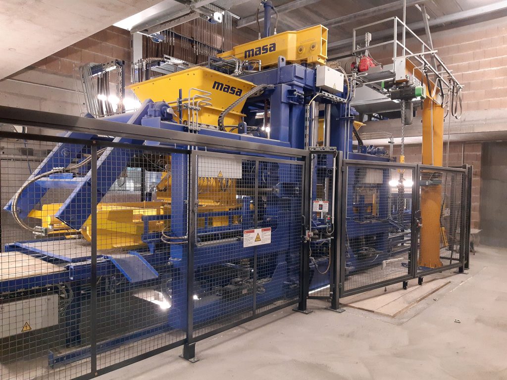 Moderne Produktionsanlage im neuen Ebenseer Werks in Vorchdorf (Copyright Ebenseer GmbH)